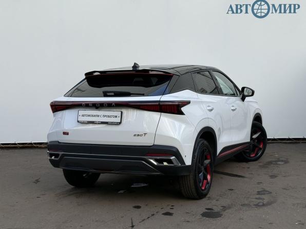 Omoda C5 I с пробегом 2023 года, цена 1 650 000 рублей, 40000 км, внедорожник, Автокод Объявления