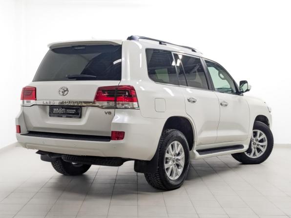 Toyota Land Cruiser 200 Series Рестайлинг 2 с пробегом 2020 года, цена 7 120 000 рублей, 117750 км, внедорожник, Автокод Объявления