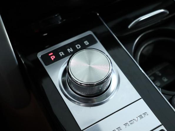 Land Rover Range Rover IV с пробегом 2013 года, цена 2 690 000 рублей, 237000 км, внедорожник, Автокод Объявления