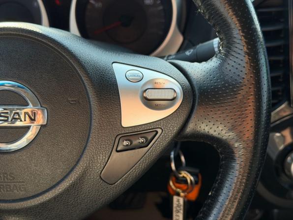 Nissan Juke I с пробегом 2011 года, цена 990 000 рублей, 123525 км, внедорожник, Автокод Объявления