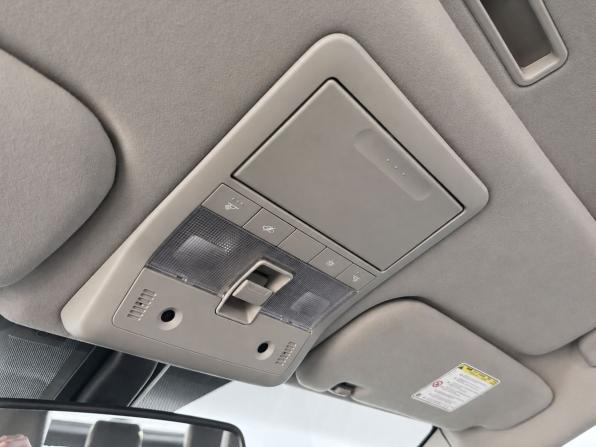 Chevrolet Captiva I Рестайлинг с пробегом 2012 года, цена 1 399 000 рублей, 143000 км, внедорожник, Автокод Объявления