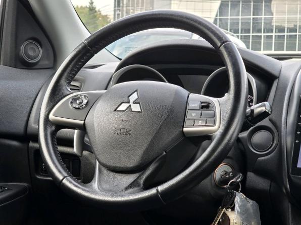 Mitsubishi ASX I Рестайлинг с пробегом 2012 года, цена 1 040 000 рублей, 175955 км, внедорожник, Автокод Объявления