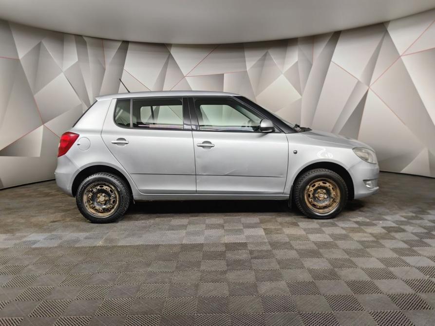 Skoda Fabia II Рестайлинг Москва  - изображение 6