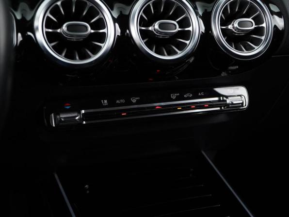 Mercedes-Benz GLA II (H247) с пробегом 2020 года, цена 3 295 444 рубля, 99633 км, внедорожник, Автокод Объявления