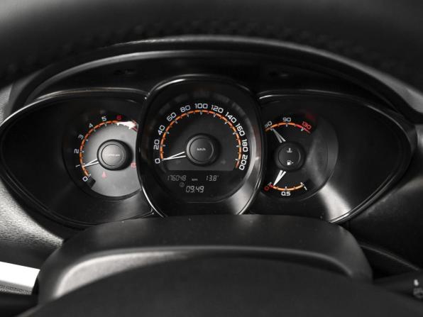 Lada (ВАЗ) Vesta I с пробегом 2019 года, цена 950 000 рублей, 176048 км, седан, Автокод Объявления