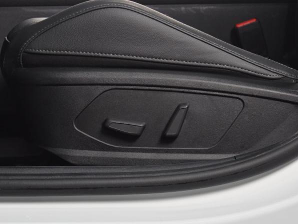 Hyundai Elantra VII (CN7) Рестайлинг с пробегом 2025 года, цена 2 599 995 рублей, 14 км, седан, Автокод Объявления