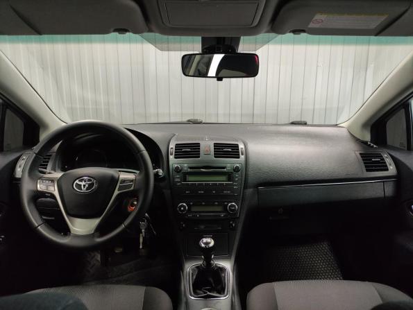 Toyota Avensis III с пробегом 2009 года, цена 850 000 рублей, 244132 км, седан, Автокод Объявления