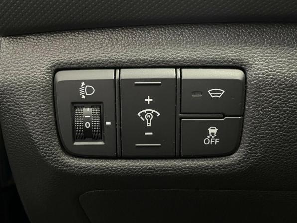 Hyundai Creta I Рестайлинг с пробегом 2018 года, цена 2 043 600 рублей, 70817 км, внедорожник, Автокод Объявления