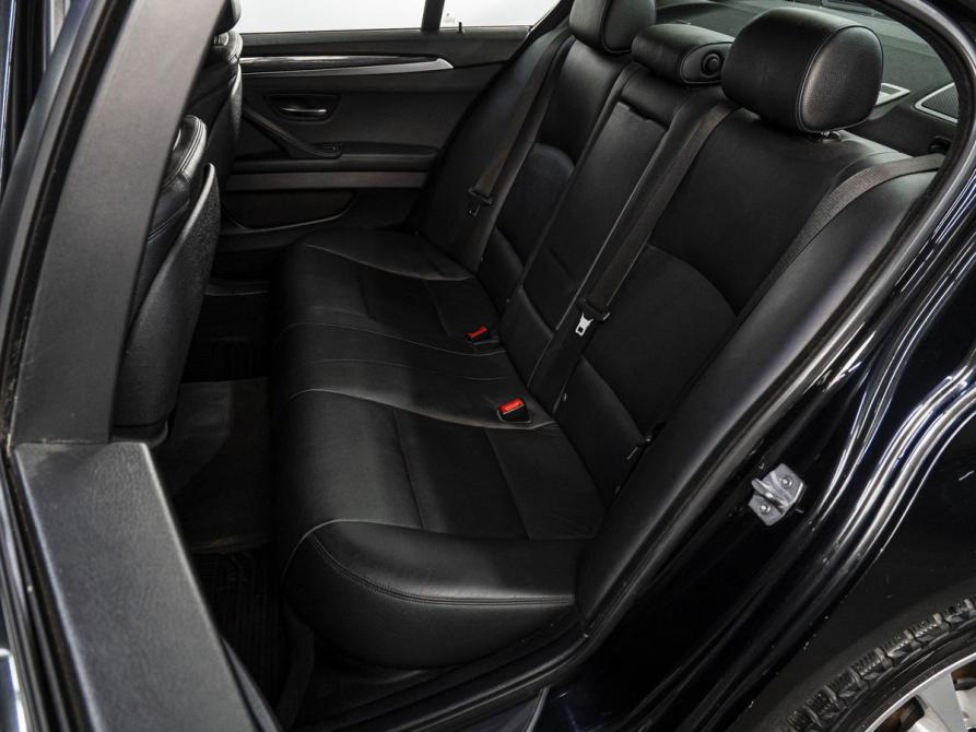 BMW 5 серии VI (F10/F11/F07) Рестайлинг Тюмень  - изображение 15