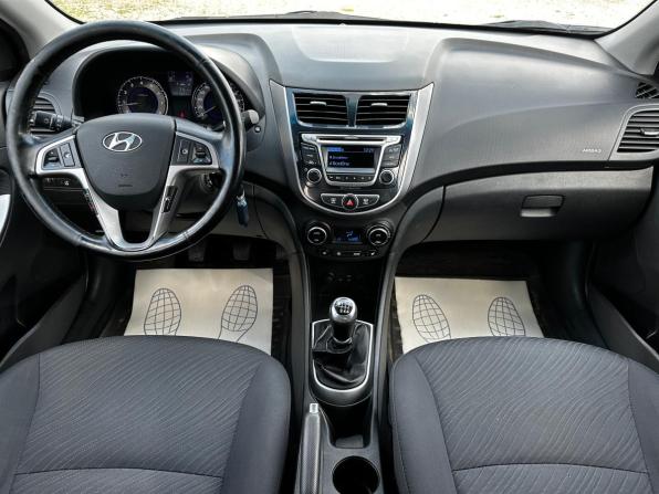 Hyundai Solaris I Рестайлинг с пробегом 2014 года, цена 775 000 рублей, 205637 км, седан, Автокод Объявления