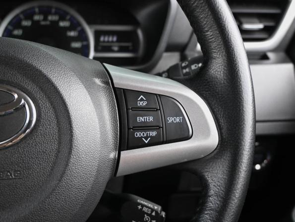 Toyota Tank I с пробегом 2019 года, цена 1 329 000 рублей, 27712 км, микровэн, Автокод Объявления