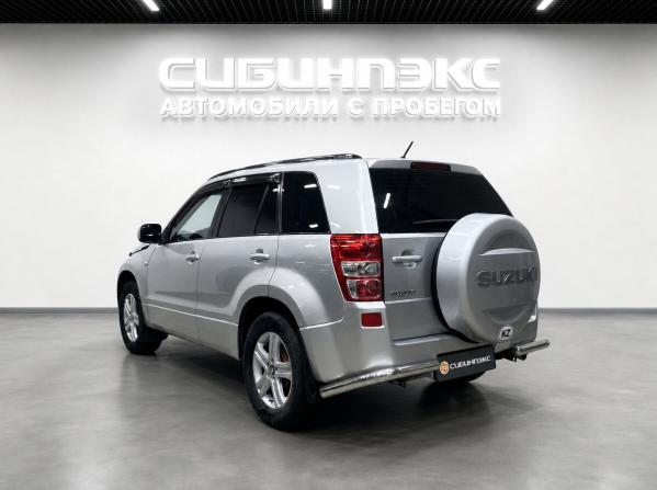 Suzuki Grand Vitara II с пробегом 2007 года, цена 950 000 рублей, 246445 км, внедорожник, Автокод Объявления