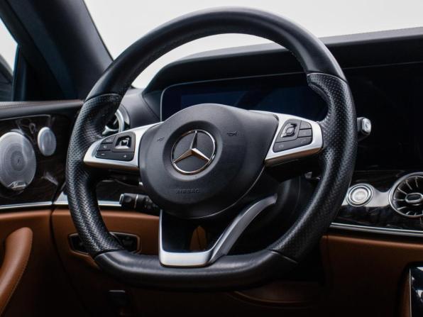 Mercedes-Benz E-Класс V (W213 S213 C238) с пробегом 2017 года, цена 3 558 000 рублей, 133428 км, купе-хардтоп, Автокод Объявления