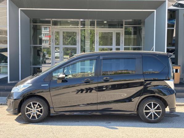 Honda Freed I Рестайлинг с пробегом 2014 года, цена 1 120 000 рублей, 123177 км, компактвэн, Автокод Объявления