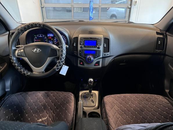 Hyundai i30 I Рестайлинг с пробегом 2010 года, цена 690 000 рублей, 242169 км, хэтчбек, Автокод Объявления