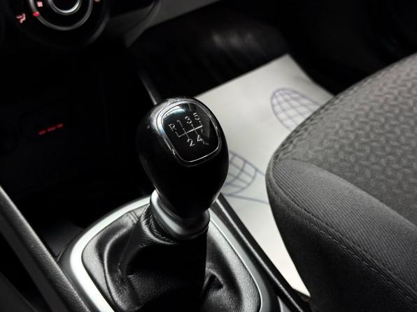Kia Rio III с пробегом 2014 года, цена 1 049 000 рублей, 71600 км, хэтчбек, Автокод Объявления