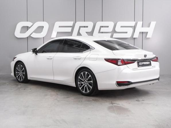 Lexus ES VII с пробегом 2018 года, цена 3 922 000 рублей, 103867 км, седан, Автокод Объявления