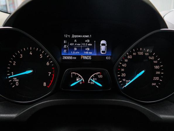 Ford Kuga II Рестайлинг с пробегом 2017 года, цена 1 330 000 рублей, 290955 км, внедорожник, Автокод Объявления