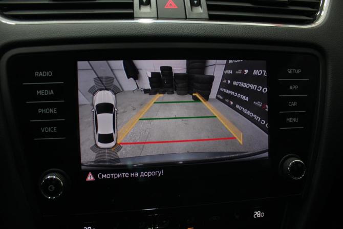 Skoda Octavia III (A7) Рестайлинг с пробегом 2018 года, цена 2 049 000 рублей, 35000 км, лифтбек, Автокод Объявления