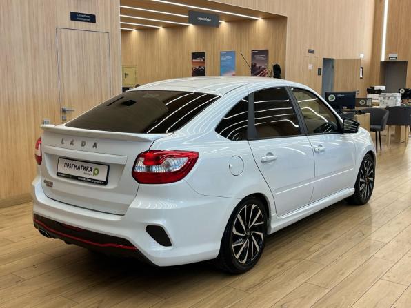 Lada (ВАЗ) Granta I Рестайлинг с пробегом 2023 года, цена 978 000 рублей, 38000 км, лифтбек, Автокод Объявления