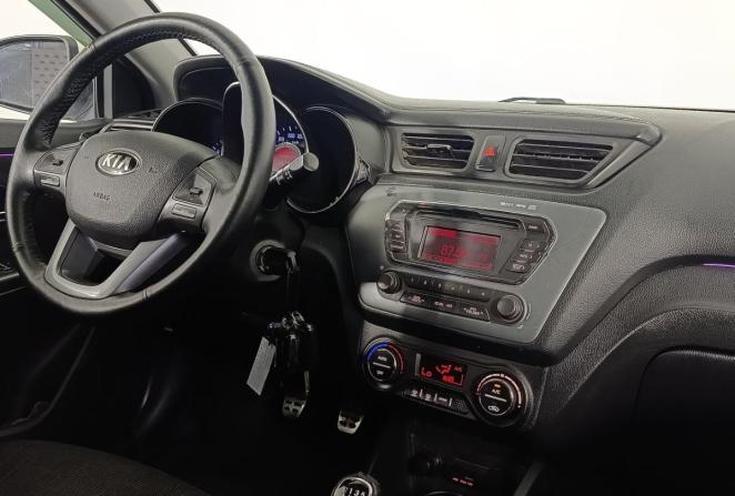 Kia Rio III с пробегом 2014 года, цена 910 000 рублей, 98700 км, седан, Автокод Объявления