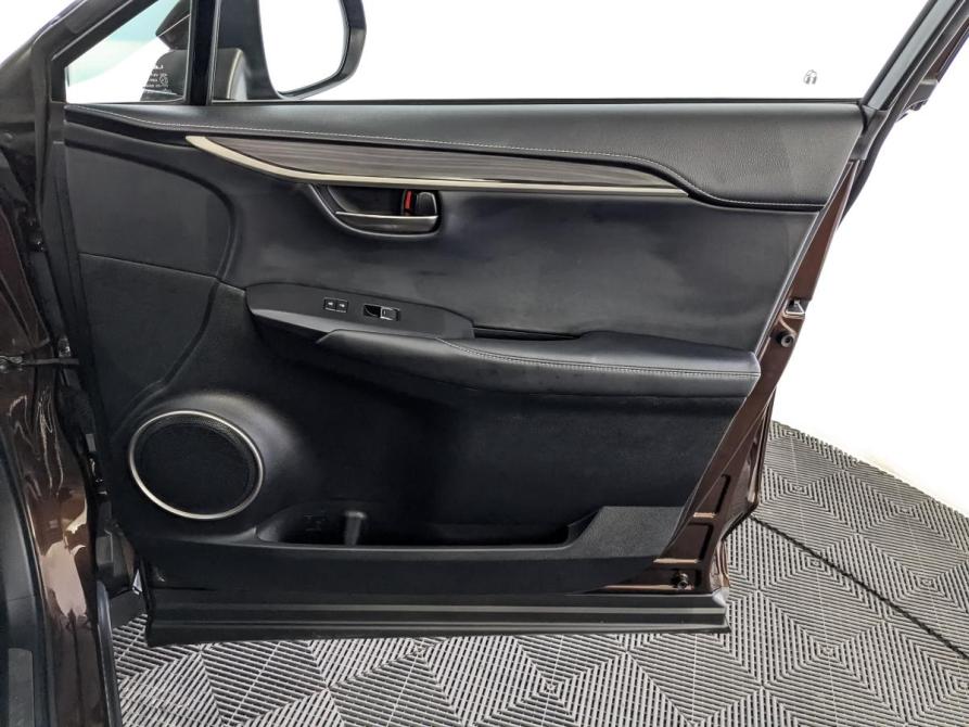 Lexus NX I Рестайлинг Москва  - изображение 24