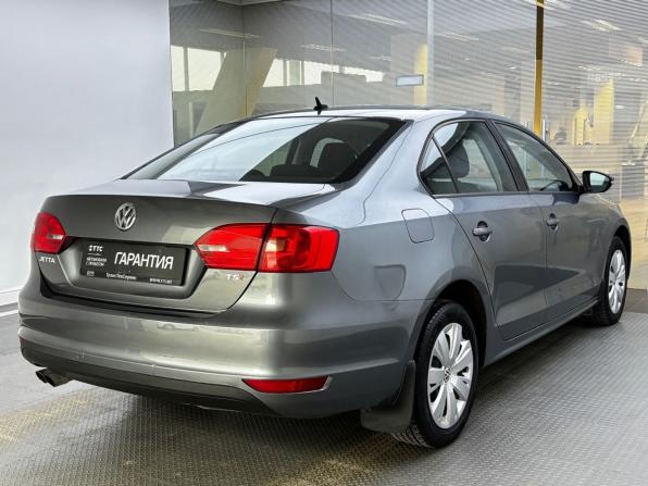 Volkswagen Jetta VI с пробегом 2013 года, цена 985 000 рублей, 235000 км, седан, Автокод Объявления