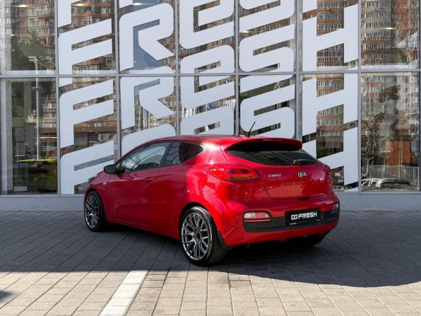 Kia Ceed II Рестайлинг с пробегом 2016 года, цена 1 166 000 рублей, 113941 км, хэтчбек, Автокод Объявления