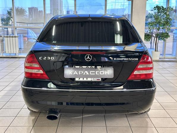 Mercedes-Benz C-Класс II (W203) Рестайлинг с пробегом 2005 года, цена 1 050 000 рублей, 234329 км, седан, Автокод Объявления