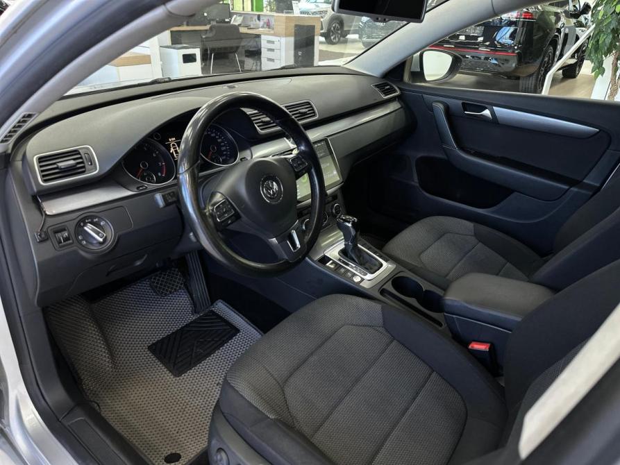 Volkswagen Passat B7 Санкт-Петербург  - изображение 15