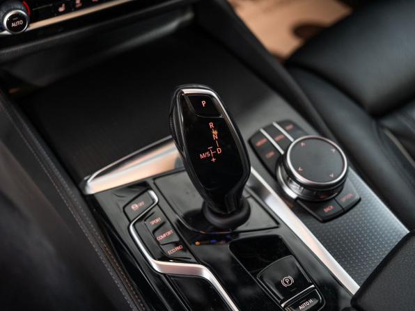 BMW 5 серии VII (G30/G31/G38) Рестайлинг с пробегом 2022 года, цена 5 000 000 рублей, 53148 км, седан, Автокод Объявления