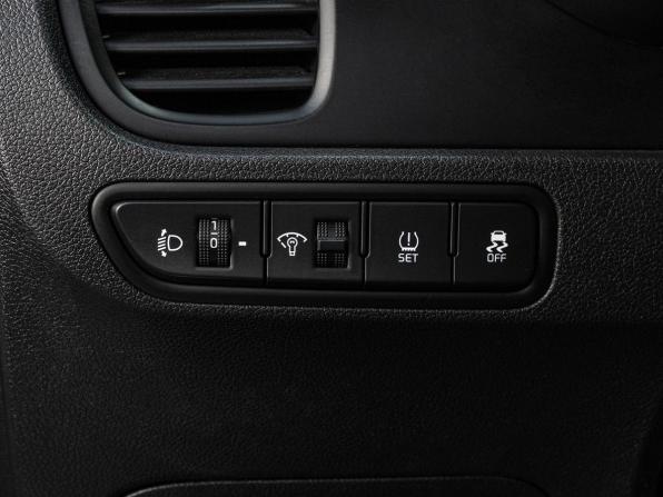 Kia Rio IV с пробегом 2019 года, цена 1 479 000 рублей, 94011 км, хэтчбек, Автокод Объявления