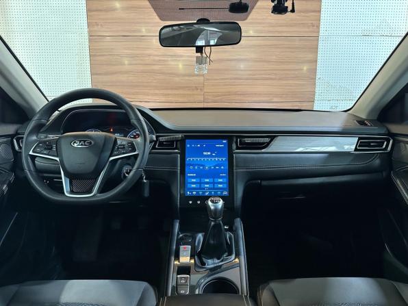 JAC J7 I с пробегом 2022 года, цена 1 149 999 рублей, 83875 км, лифтбек, Автокод Объявления