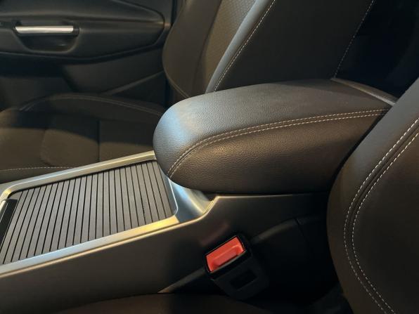 Ford Kuga II Рестайлинг с пробегом 2018 года, цена 1 650 000 рублей, 76500 км, внедорожник, Автокод Объявления