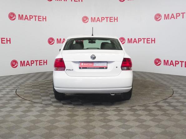 Volkswagen Polo V с пробегом 2013 года, цена 989 000 рублей, 53656 км, седан, Автокод Объявления
