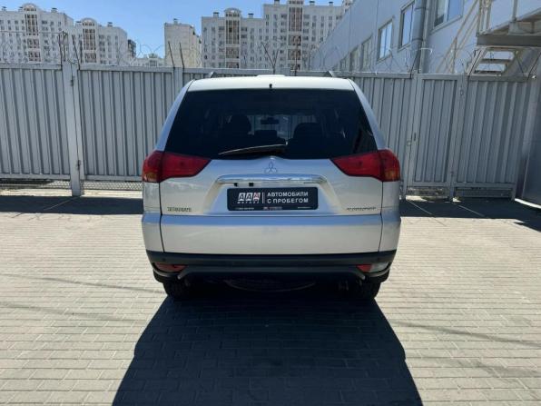 Mitsubishi Pajero Sport II с пробегом 2010 года, цена 1 299 000 рублей, 372410 км, внедорожник, Автокод Объявления