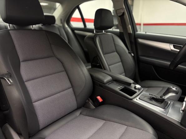 Mercedes-Benz C-Класс III (W204) Рестайлинг с пробегом 2011 года, цена 1 899 000 рублей, 53000 км, седан, Автокод Объявления