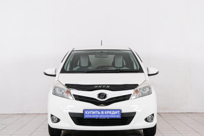 Toyota Vitz III (XP130) с пробегом 2011 года, цена 889 000 рублей, 26000 км, хэтчбек, Автокод Объявления