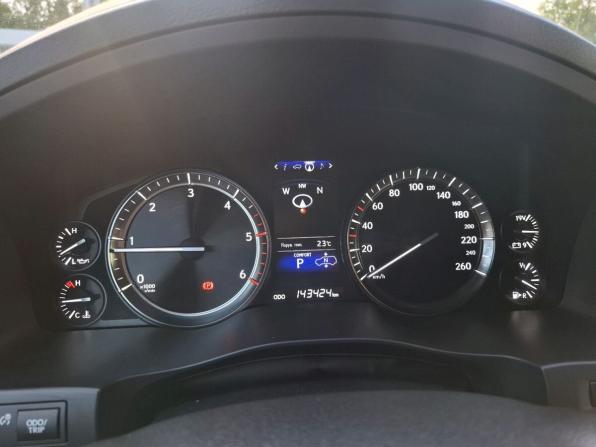 Lexus LX III Рестайлинг 2 с пробегом 2018 года, цена 6 950 000 рублей, 143385 км, внедорожник, Автокод Объявления