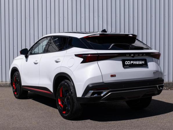 Omoda C5 I с пробегом 2023 года, цена 1 761 000 рублей, 31524 км, внедорожник, Автокод Объявления
