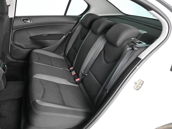 Peugeot 408 I с пробегом 2015 года, цена 839 000 рублей, 126032 км, седан, Автокод Объявления