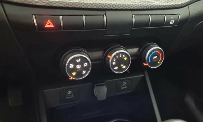 Lada (ВАЗ) Vesta I Рестайлинг (NG) с пробегом 2024 года, цена 1 190 000 рублей, 36687 км, седан, Автокод Объявления