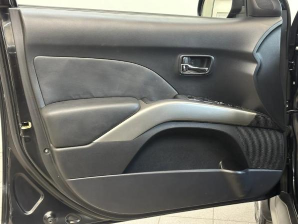 Mitsubishi Outlander II с пробегом 2007 года, цена 1 100 000 рублей, 182339 км, внедорожник, Автокод Объявления