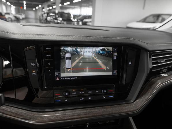 Volkswagen Touareg III с пробегом 2018 года, цена 5 180 000 рублей, 83191 км, внедорожник, Автокод Объявления