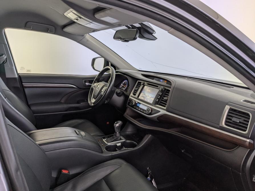 Toyota Highlander III (XU50) Москва  - изображение 11