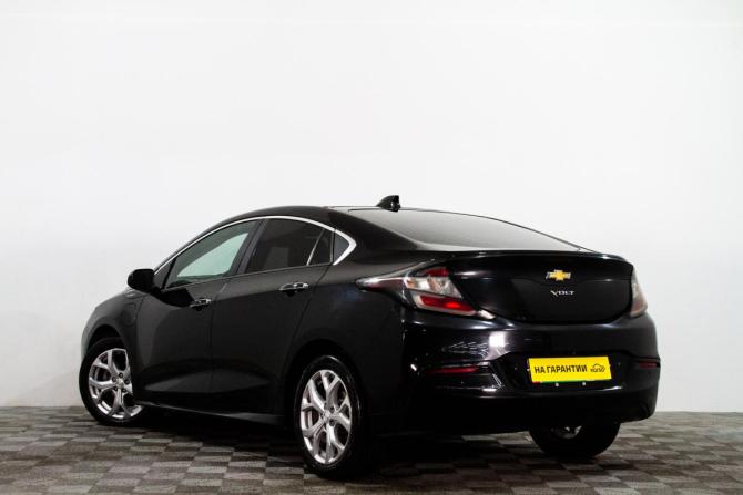 Chevrolet Volt II с пробегом 2018 года, цена 1 859 000 рублей, 185120 км, хэтчбек, Автокод Объявления
