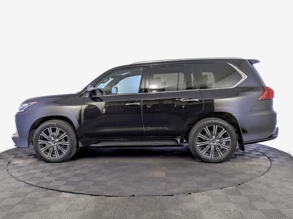Lexus LX III Рестайлинг 2 с пробегом 2018 года, цена 9 990 000 рублей, 59664 км, внедорожник, Автокод Объявления