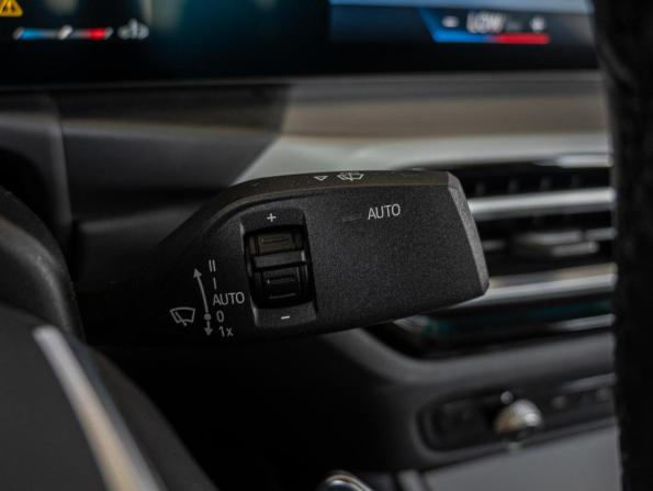 BMW 3 серии VII (G2x) Рестайлинг с пробегом 2022 года, цена 4 790 000 рублей, 21476 км, седан, Автокод Объявления