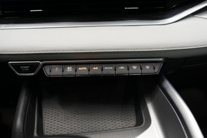 Geely Preface I (China Market) Рестайлинг с пробегом 2022 года, цена 2 490 000 рублей, 62015 км, седан, Автокод Объявления