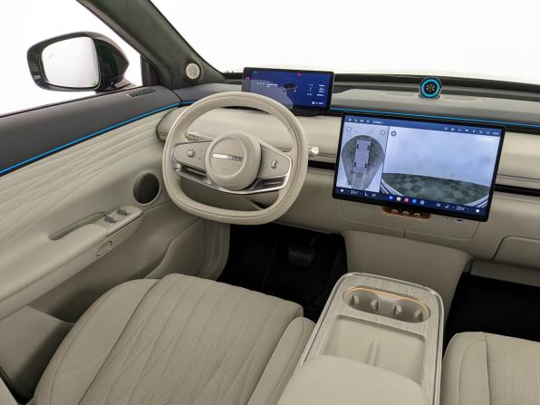 Exeed Exlantix ET с пробегом 2025 года, цена 4 995 000 рублей, 30528 км, внедорожник, Автокод Объявления